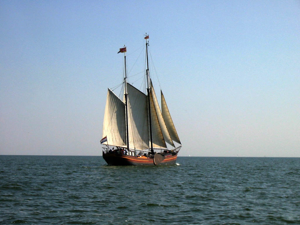 Zeilen op IJsselmeer